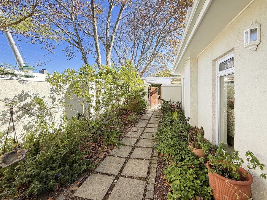 4 Bedroom Property for Sale in Claremont Western Cape